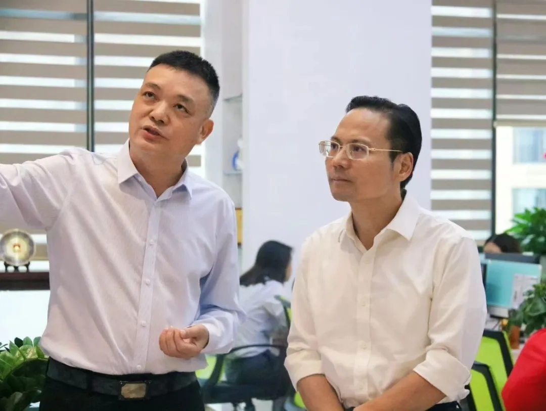 南海区副区长黄智斌等领导莅临调研指导